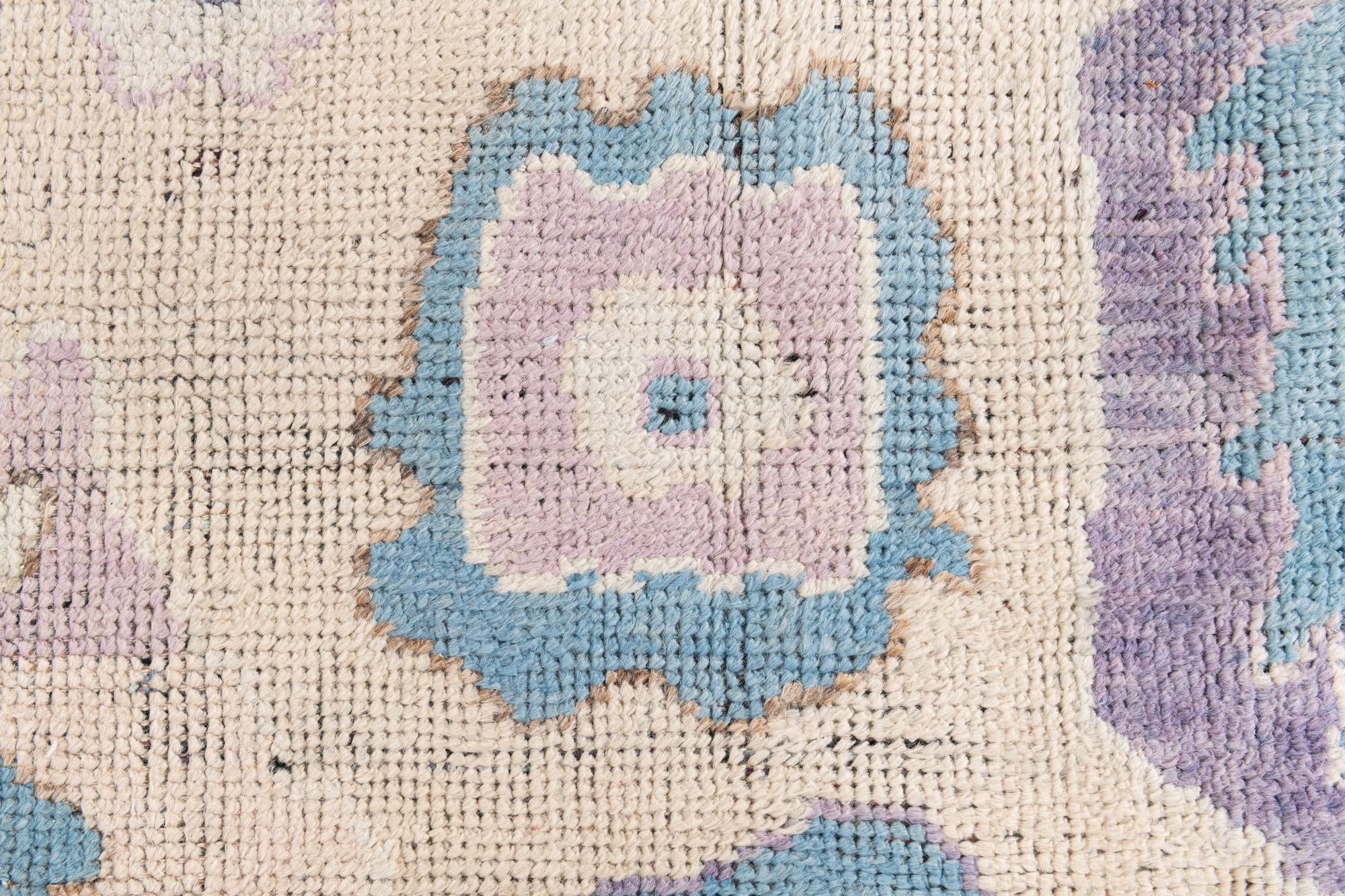 8' 10 x 11' 10 Hand Knotted Oushak Wool Rug