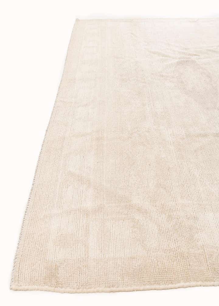 8' 9 x 9' 9 Hand Knotted Oushak Wool Rug