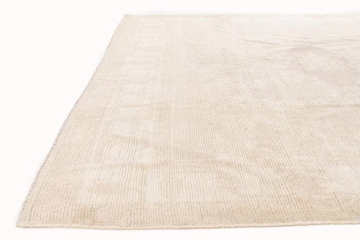 Detail image of 8' 9 x 9' 9 Hand Knotted Oushak Wool Rug