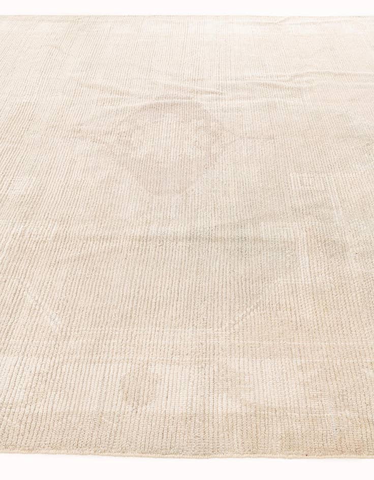 Detail image of 8' 9 x 9' 9 Hand Knotted Oushak Wool Rug