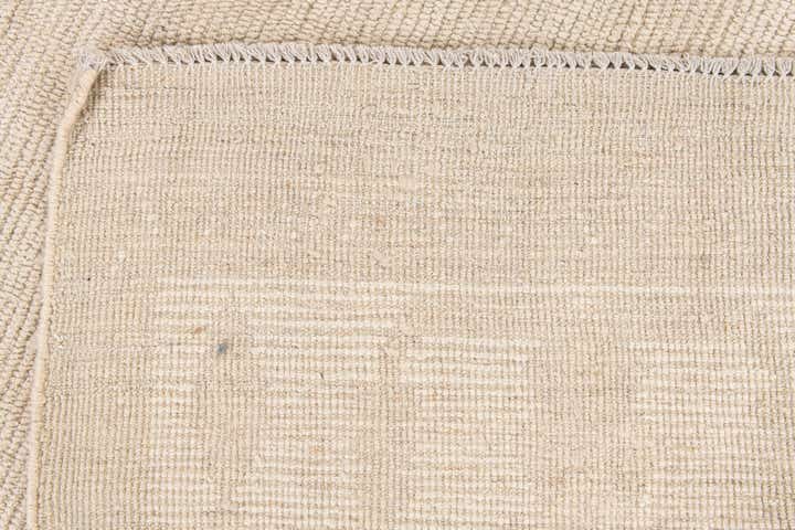 8' 9 x 9' 9 Hand Knotted Oushak Wool Rug