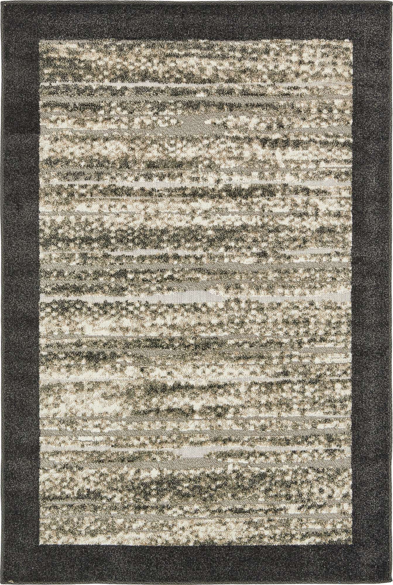 4' x 6' Easy-Clean Border Indoor / Outdoor Rug