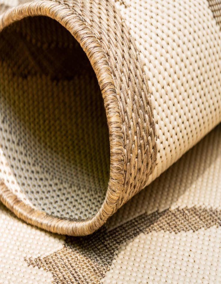 Detail image of 6' x 9'  Washable Botanical Indoor / Outdoor Rug