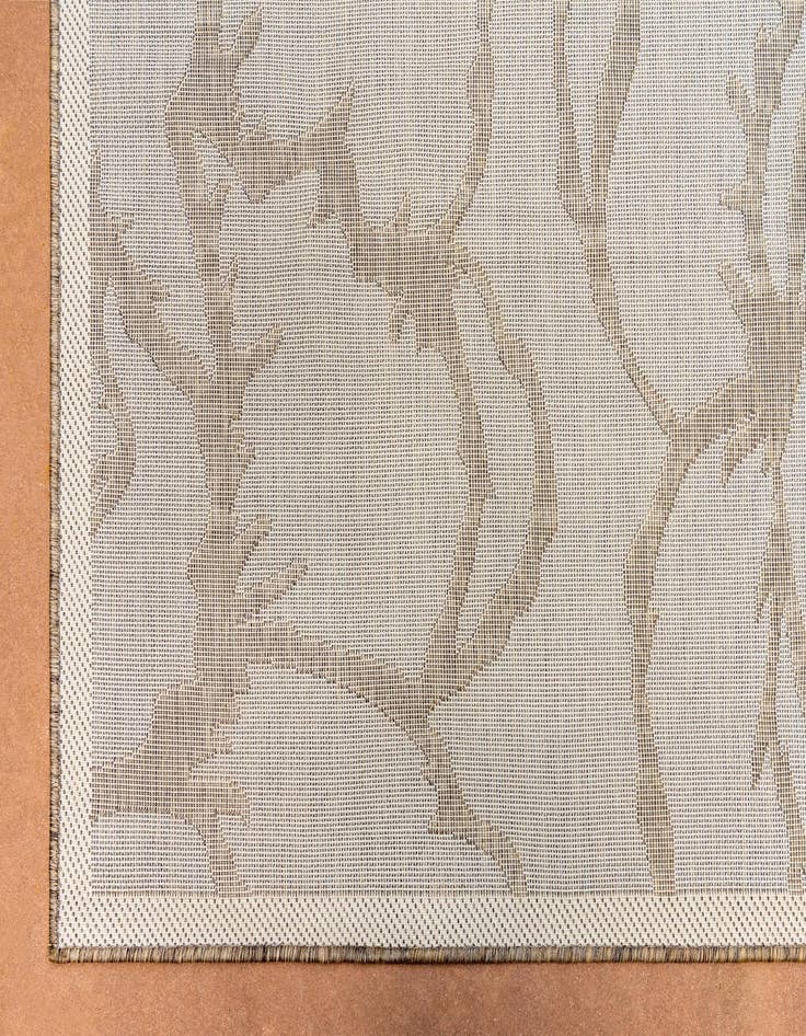 Detail image of 6' x 9'  Washable Botanical Indoor / Outdoor Rug