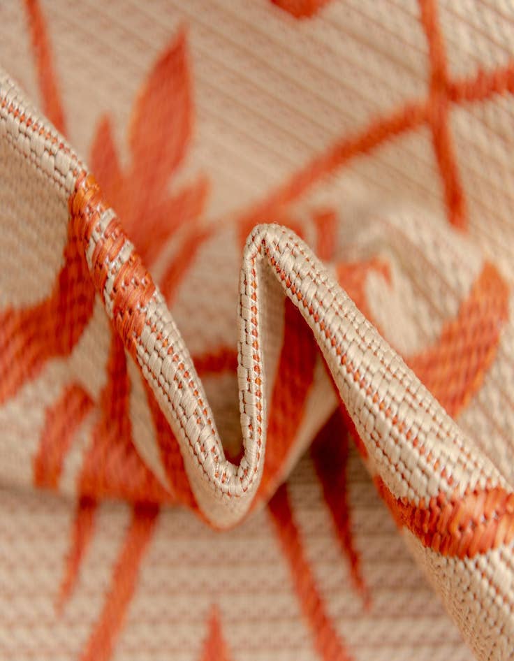 Detail image of 5' 3 x 8'  Washable Botanical Indoor / Outdoor Rug