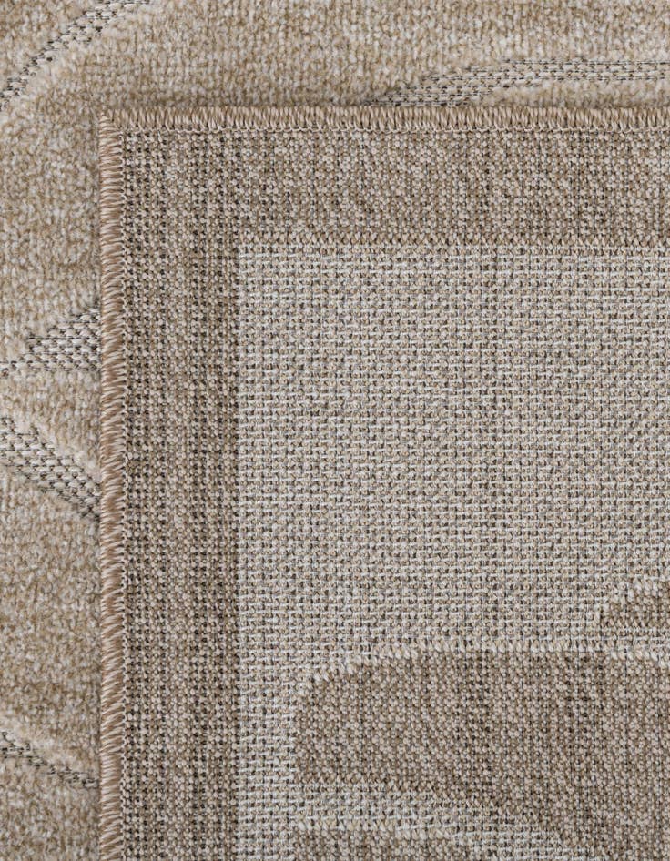 Detail image of 2' x 3' Easy-Clean Botanical Indoor / Outdoor Rug