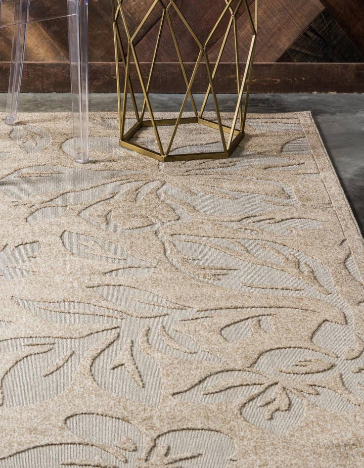 Detail image of 4' x 6'  Washable Botanical Indoor / Outdoor Rug