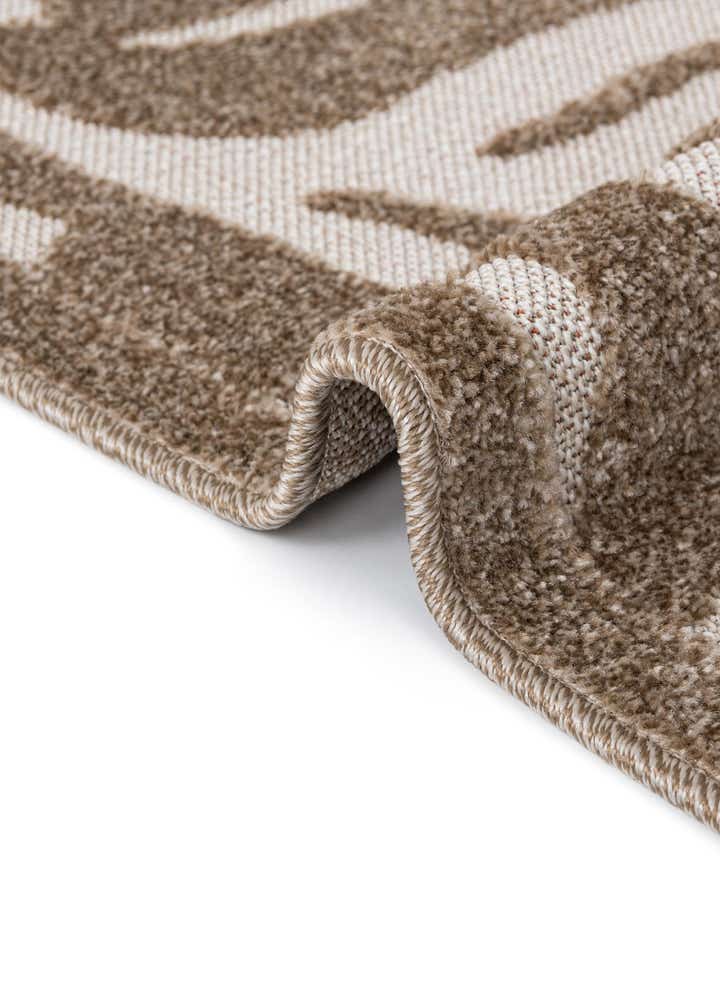 5' x 8' Easy-Clean Botanical Indoor / Outdoor Rug