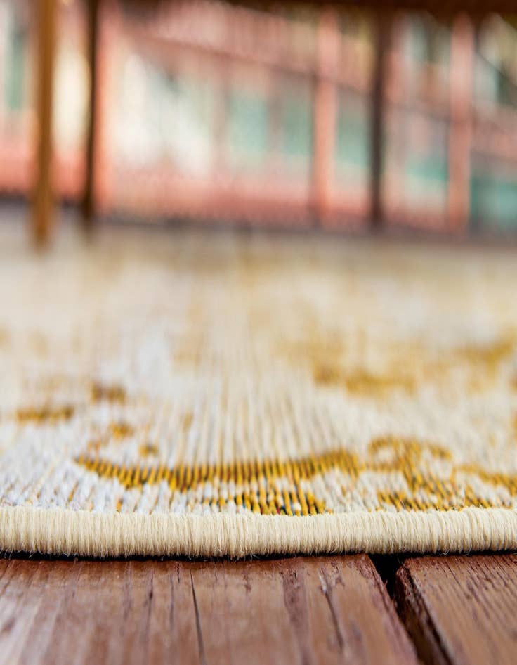 Detail image of 8' x 11' 4  Washable Botanical Indoor / Outdoor Rug