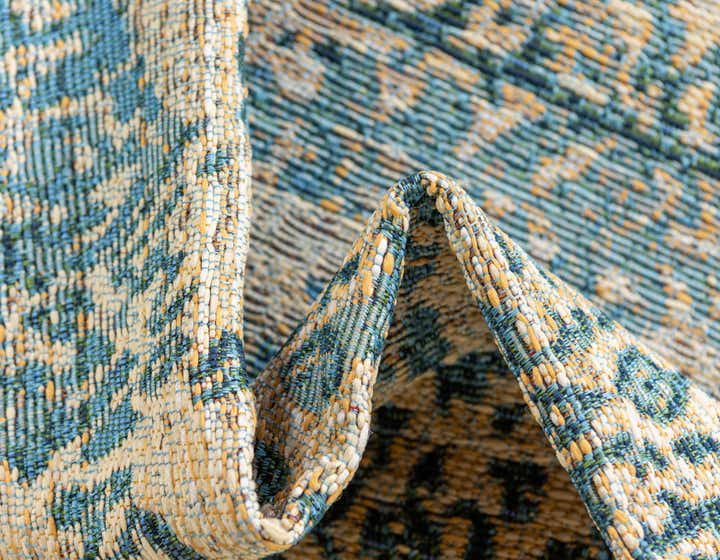 8' x 11' 4 Easy-Clean Botanical Indoor / Outdoor Rug