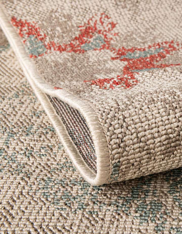 4' x 6' Easy-Clean Botanical Indoor / Outdoor Rug