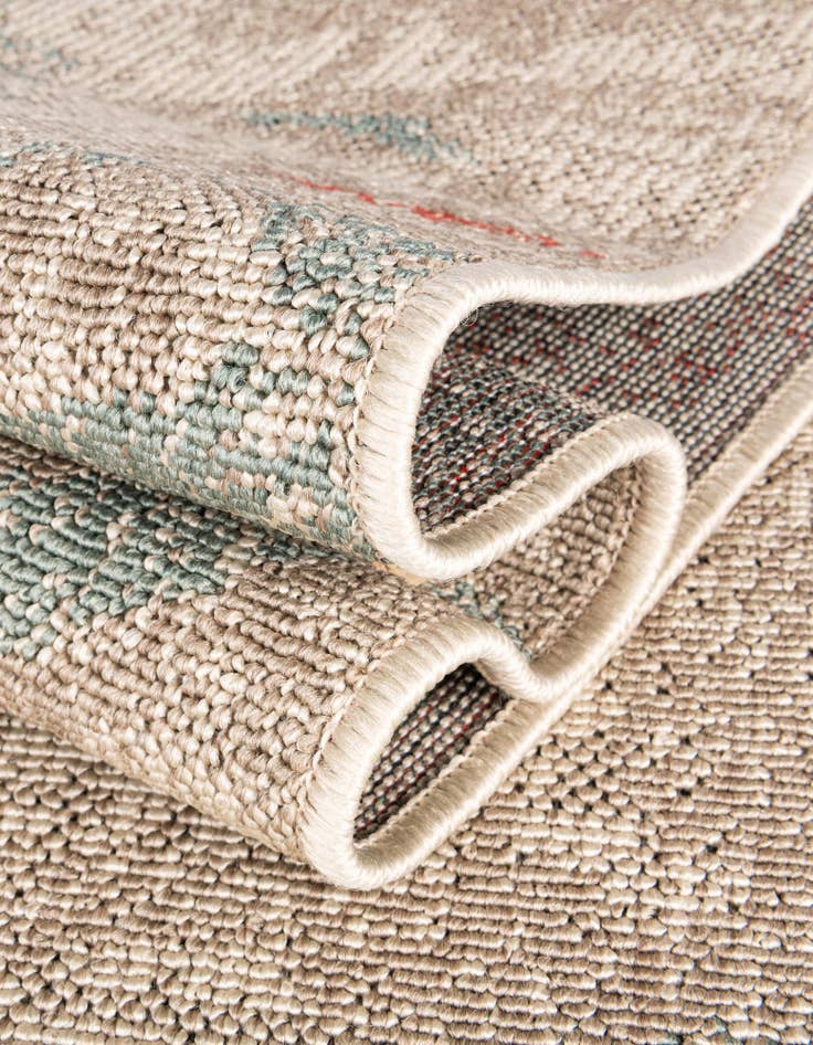 Detail image of 4' x 6' Easy-Clean Botanical Indoor / Outdoor Rug