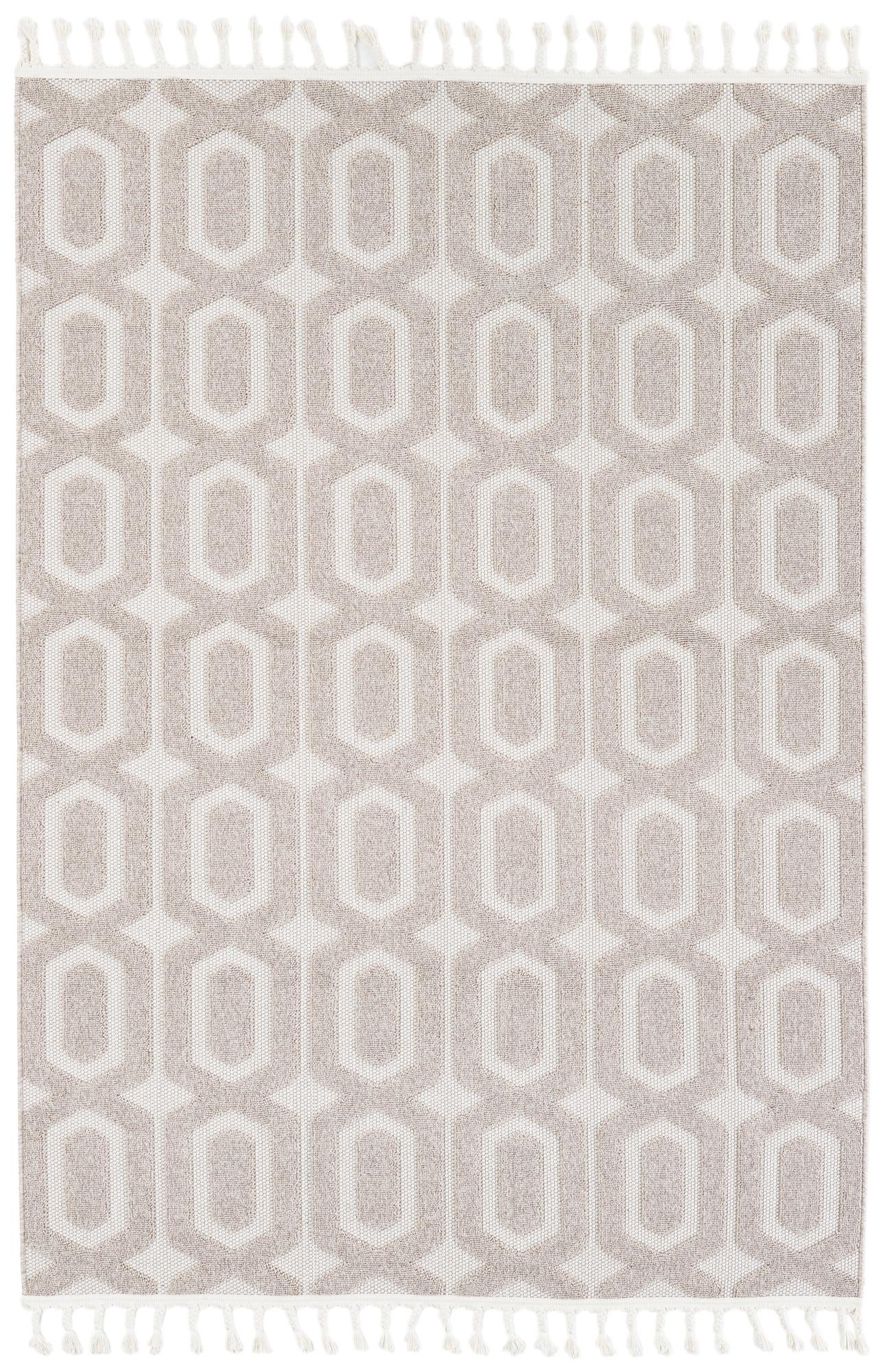 5' 3 x 7' 8 Easy-Clean Lattice Indoor / Outdoor Rug