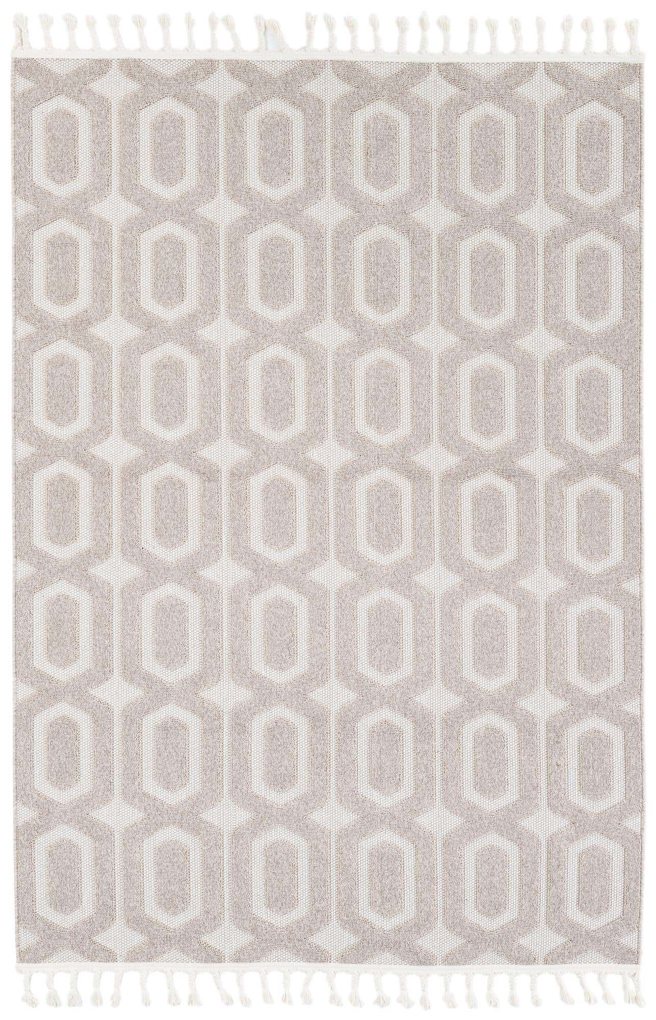 5' 3 x 7' 8 Easy-Clean Lattice Indoor / Outdoor Rug