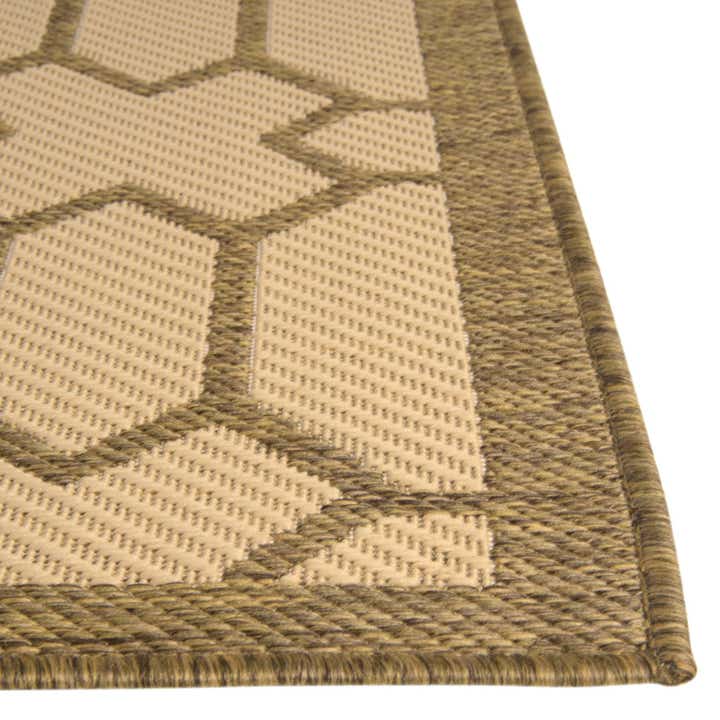 6' x 9' Easy-Clean Lattice Indoor / Outdoor Rug