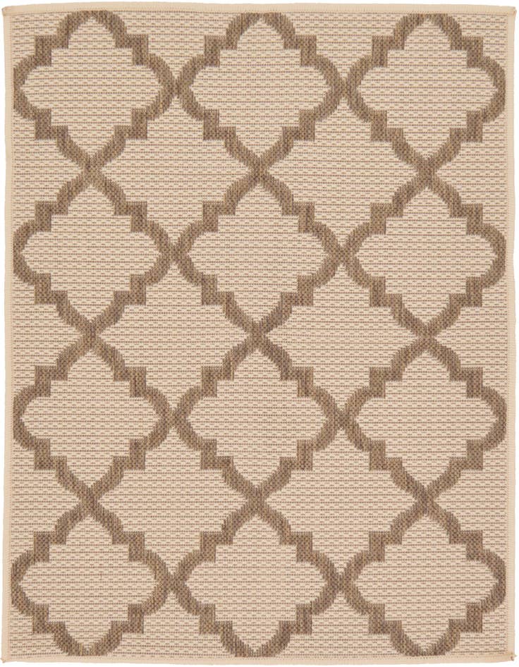 Detail image of 2' 2 x 3' Easy-Clean Lattice Indoor / Outdoor Rug