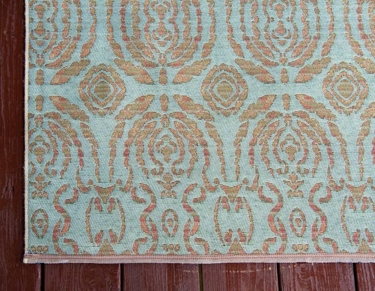 Detail image of 2' 2 x 3' Easy-Clean Modern Indoor / Outdoor Rug