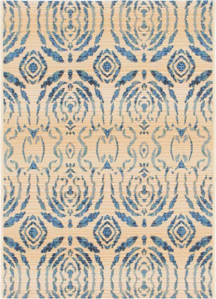 2' 2 x 3' Easy-Clean Modern Indoor / Outdoor Rug