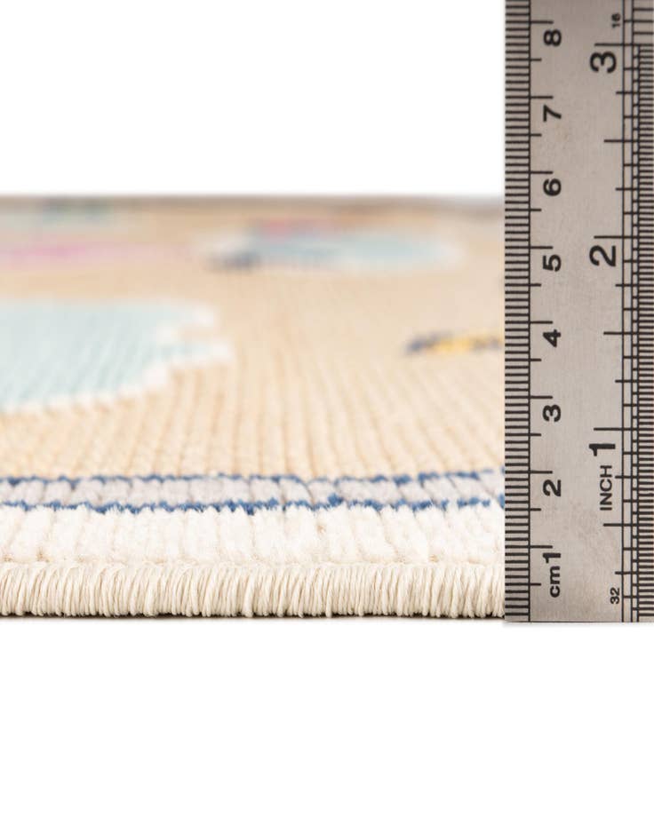 Detail image of 5' 3 x 7' 7  Washable  Indoor / Outdoor Rug