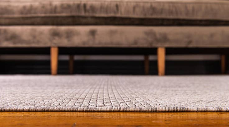 Detail image of 3' 1 x 5' 3 Easy-Clean Solid Indoor / Outdoor Rug