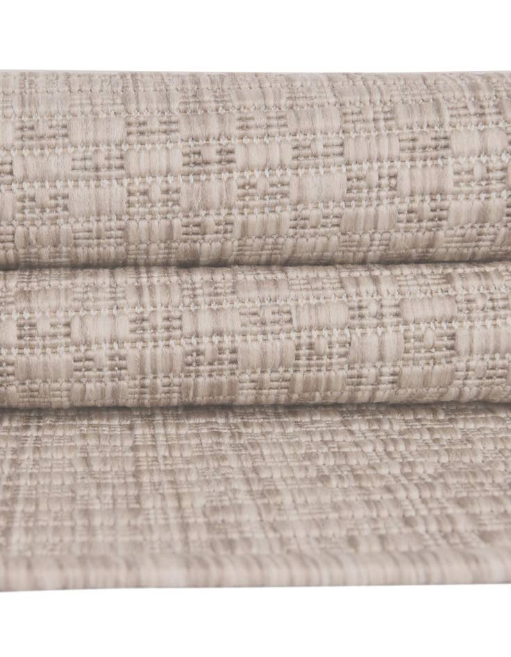 Detail image of 10' x 13' 1 Easy-Clean Solid Indoor / Outdoor Rug