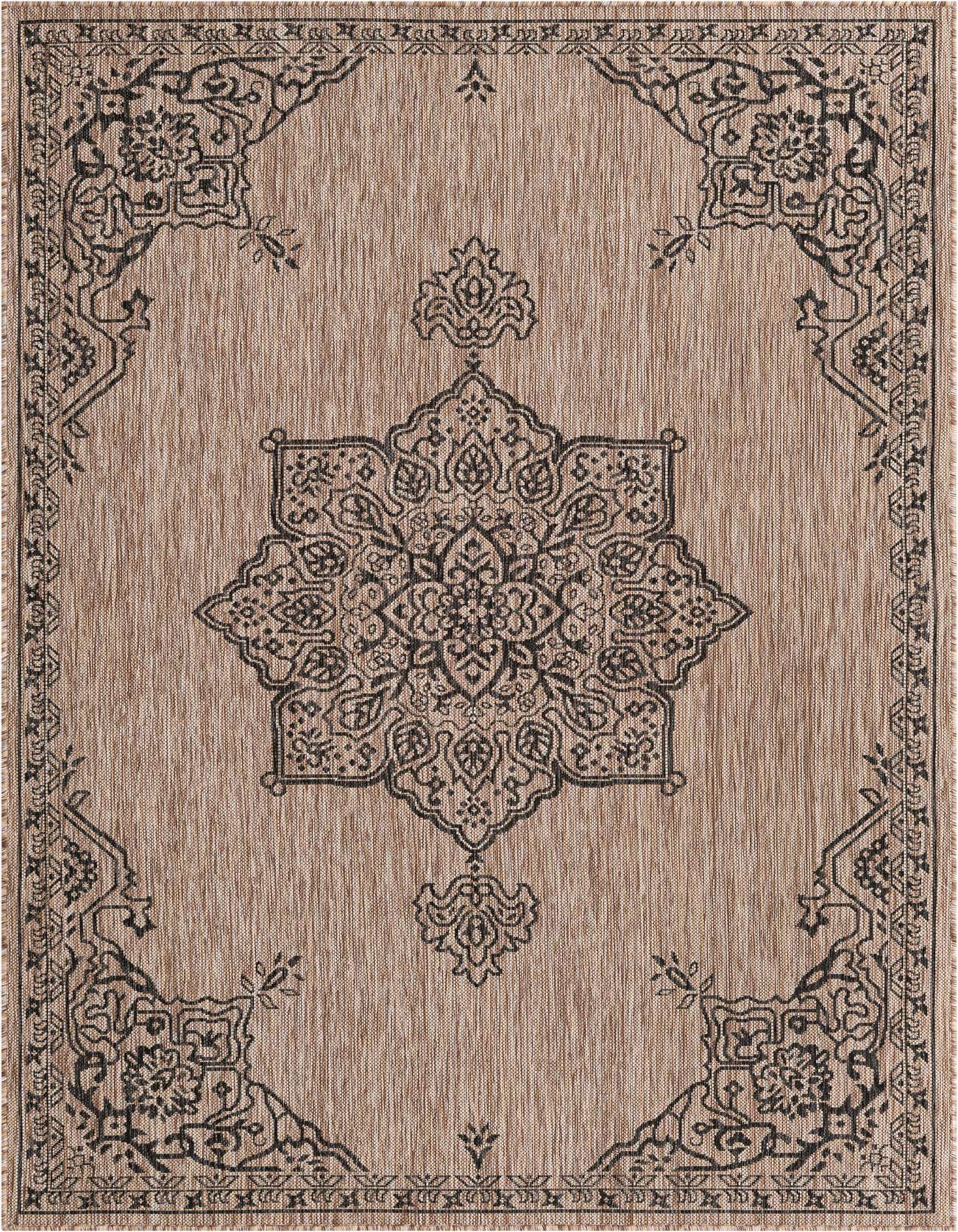 5' 3 x 8' Easy-Clean Traditional Indoor / Outdoor Rug