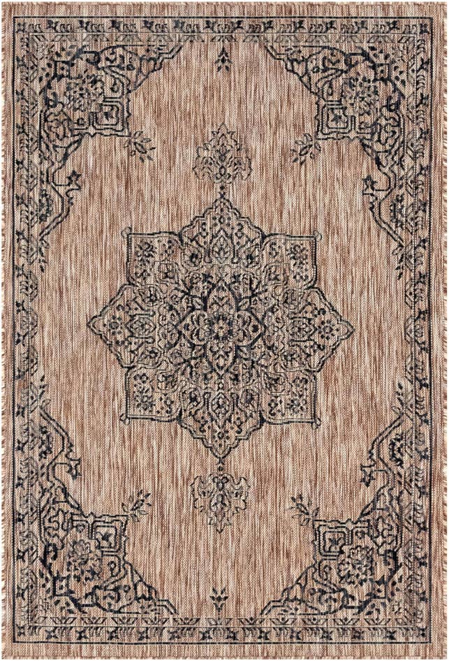 Detail image of 4' x 6' Easy-Clean Traditional Indoor / Outdoor Rug