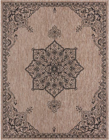 7' 10 x 10' Easy-Clean Traditional Indoor / Outdoor Rug