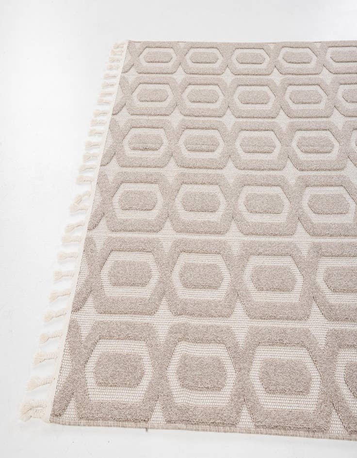 Detail image of 5' 3 x 7' 8  Washable Trellis Indoor / Outdoor Rug