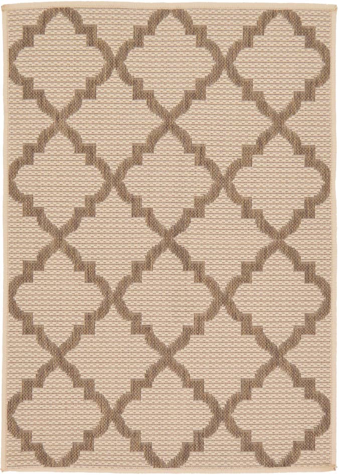 Detail image of 2' 2 x 3' Easy-Clean Trellis Indoor / Outdoor Rug