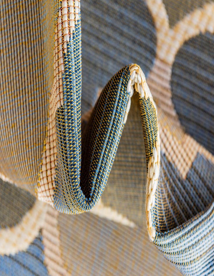 Detail image of 10' x 12'  Washable Trellis Indoor / Outdoor Rug