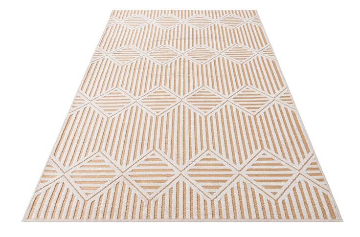 Detail image of 5' 2 x 7' 7 Easy-Clean Trellis Textured Indoor / Outdoor Rug