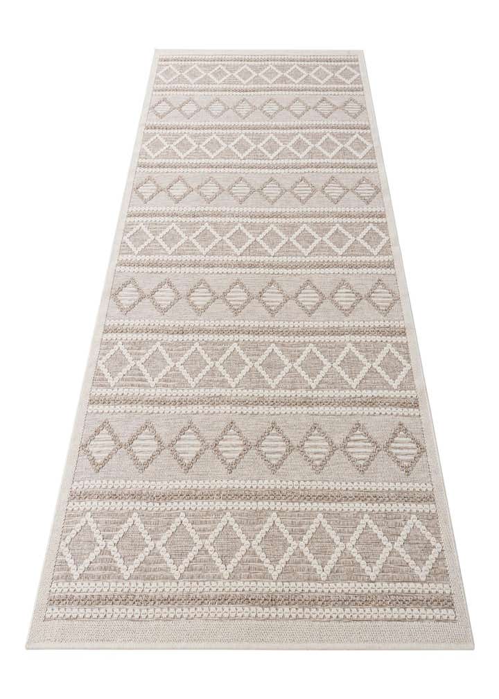 5' 3 x 7' 4 Easy-Clean Trellis Textured Indoor / Outdoor Rug