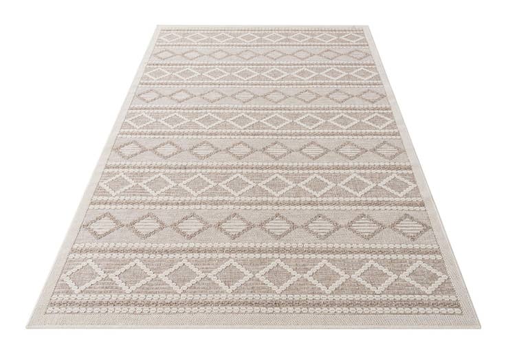Detail image of 5' 3 x 7' 4 Easy-Clean Trellis Textured Indoor / Outdoor Rug