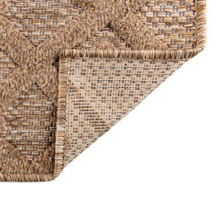 Detail image of 9' x 12' Easy-Clean Trellis Textured Indoor / Outdoor Rug