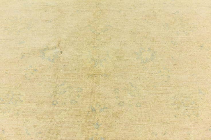 Detail image of 5' 7 x 8' Hand Knotted Over-Dyed Ziegler Rug