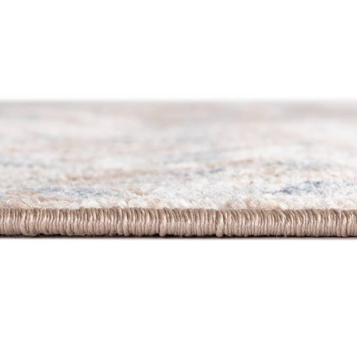 Detail image of 6' x 9' Oxford Rug