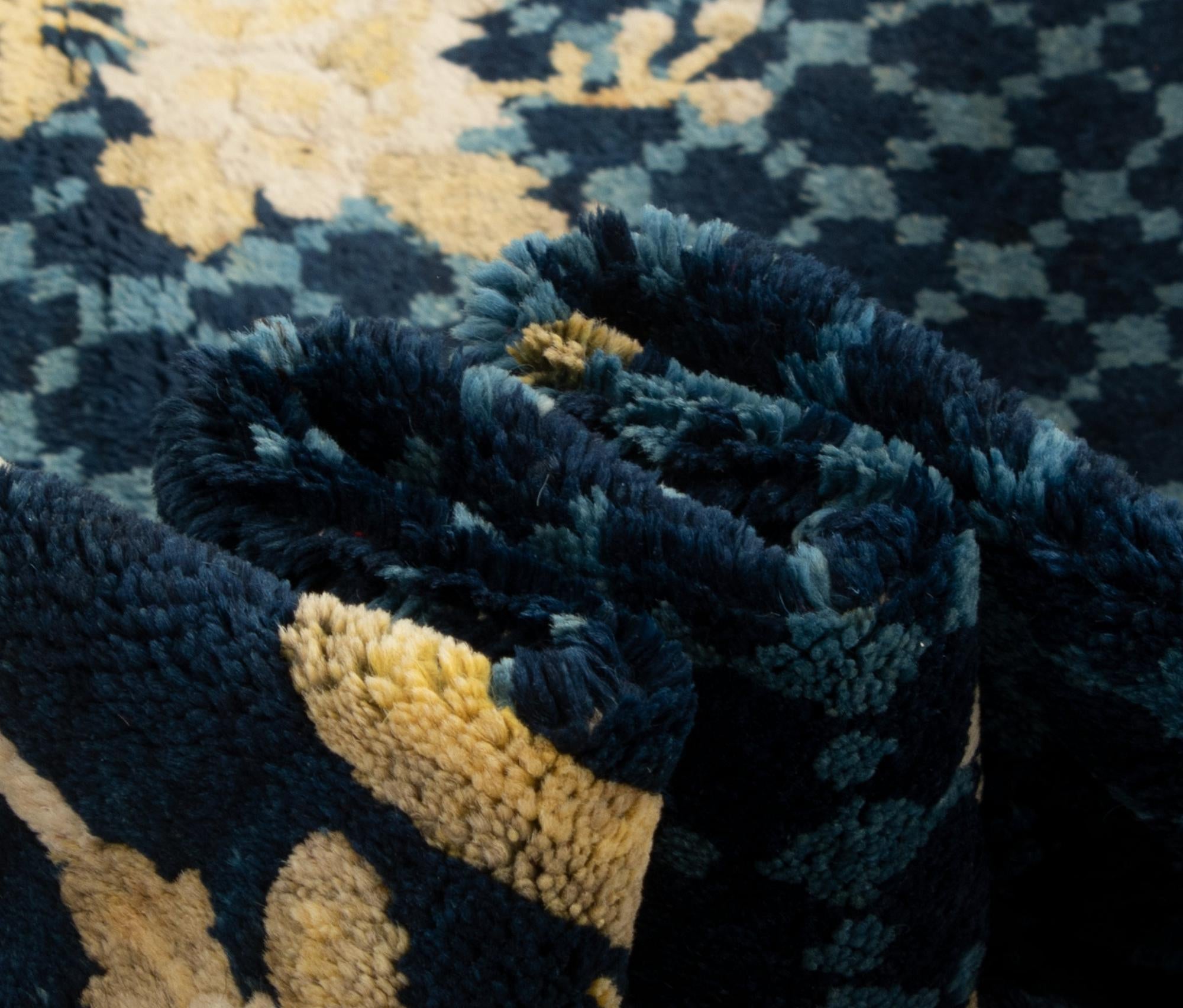 3' 4 x 5' 7 Pao Tou Wool Rug