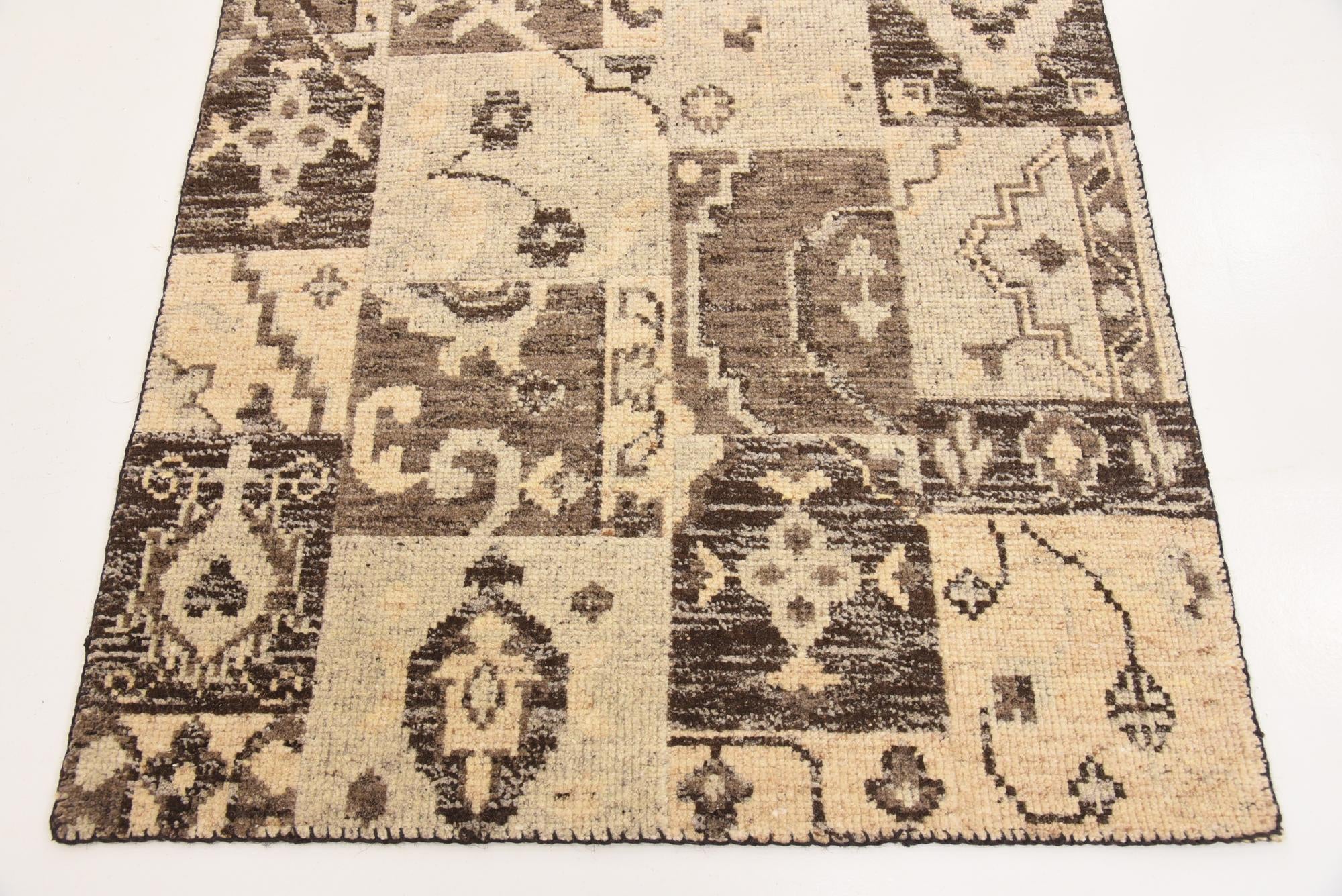 4' x 5' 8 Hand Knotted Patchwork Wool Rug