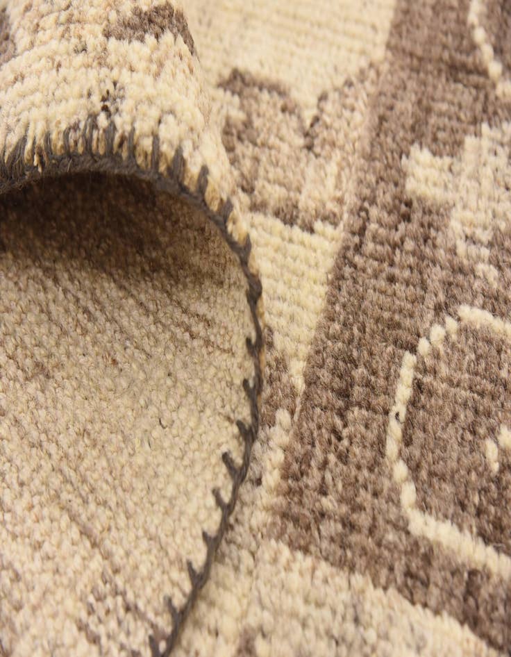 Detail image of 8' 2 x 9' 6  Hand Knotted Patchwork Wool Rug