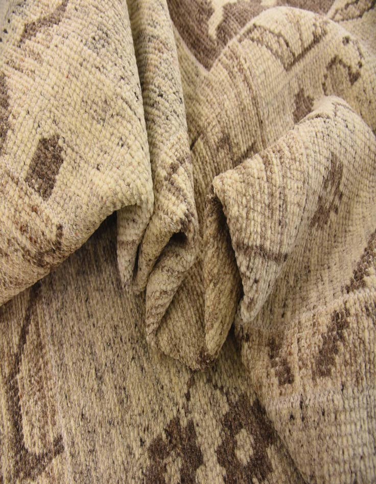 Detail image of 8' 2 x 9' 7  Hand Knotted Patchwork Wool Rug