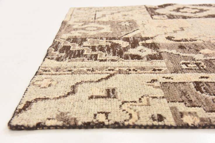 Detail image of 4' x 5' 8 Hand Knotted Patchwork Wool Rug