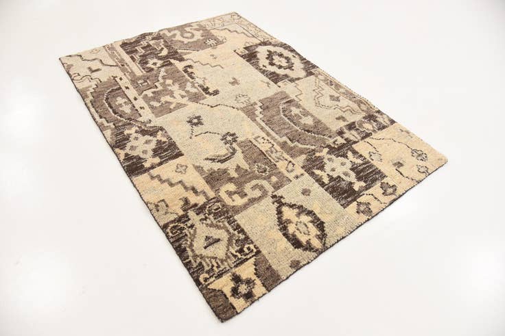 Detail image of 4' x 5' 8 Hand Knotted Patchwork Wool Rug