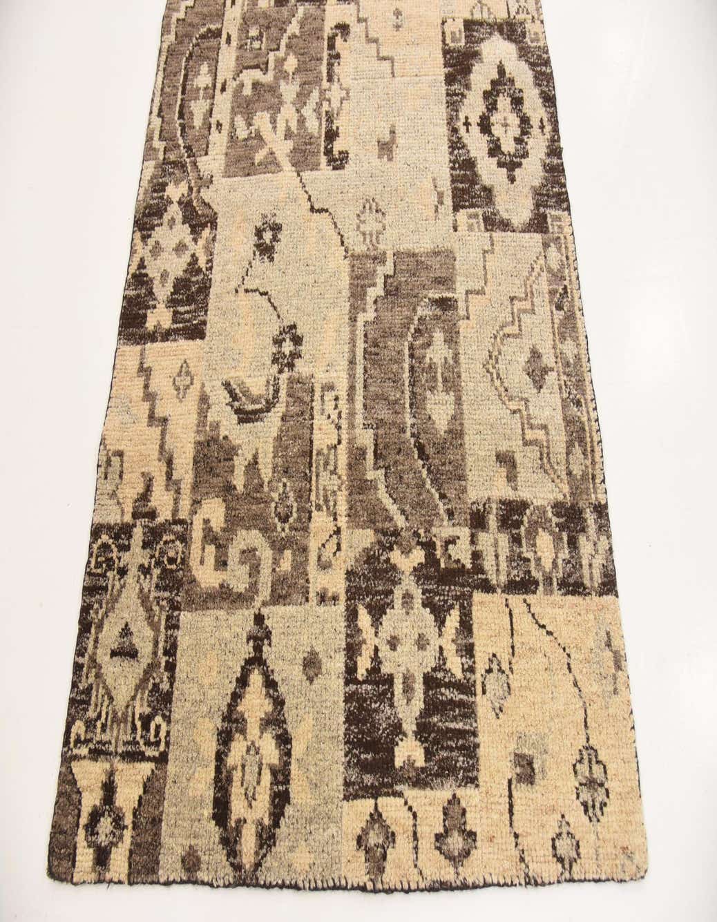 Detail image of  4' x 5' 8  Hand Knotted Patchwork Wool Rug