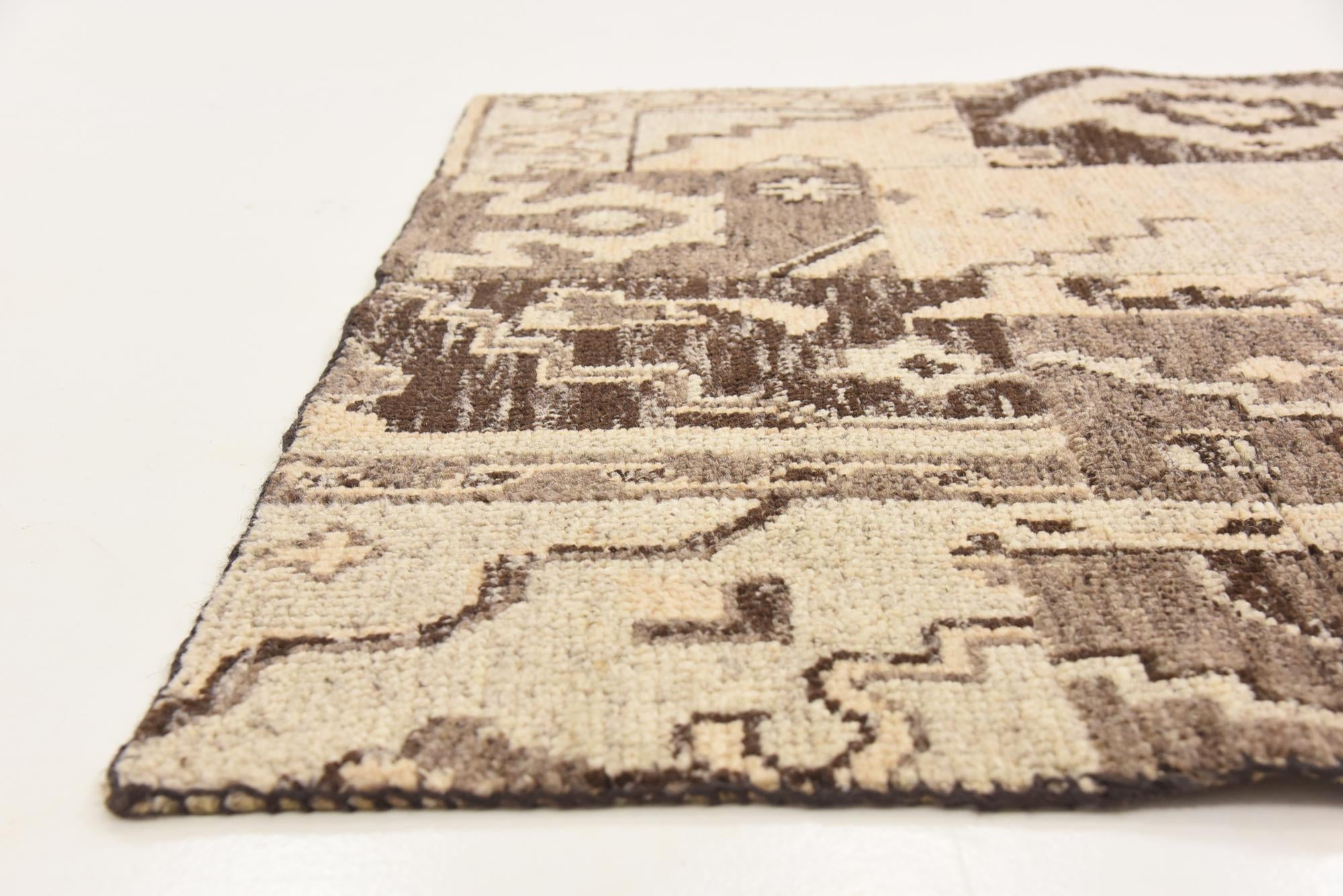 4' x 5' 8 Hand Knotted Patchwork Wool Rug