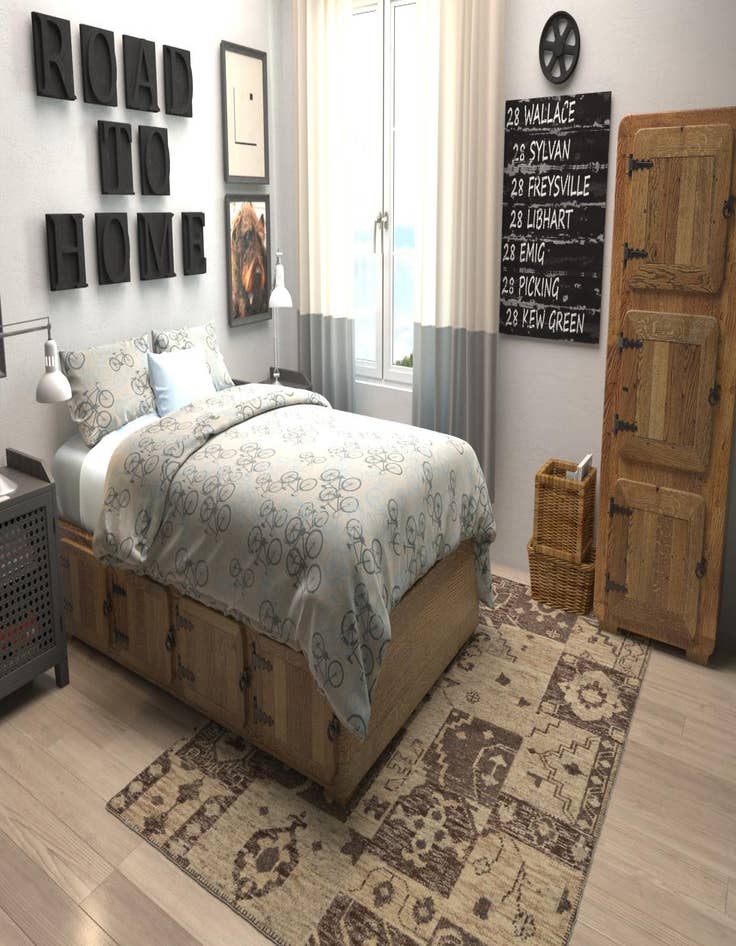 Detail image of 5' 6 x 7' 8  Hand Knotted Patchwork Wool Rug