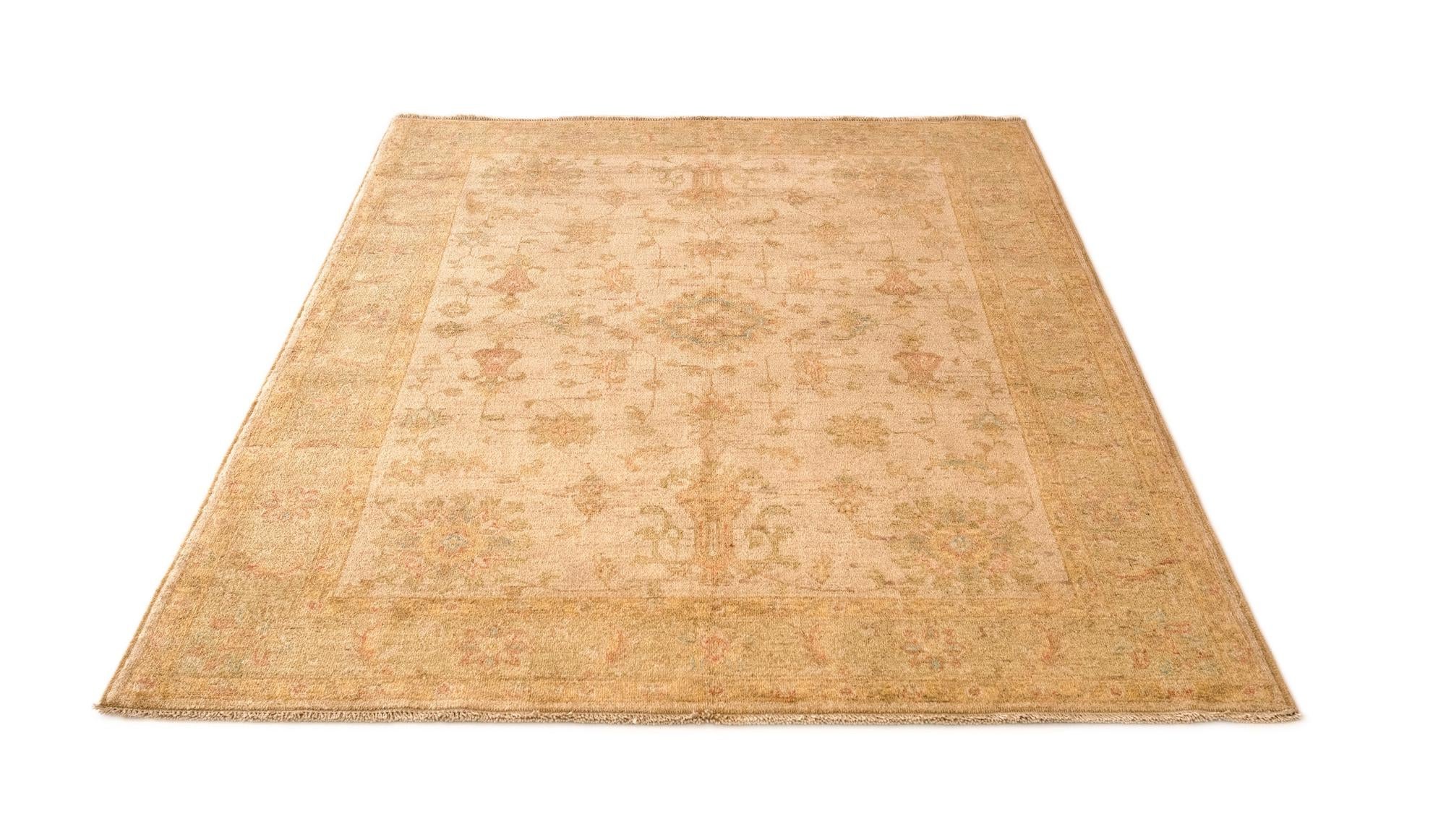 5' x 6' 6 Peshawar Ziegler Rug
