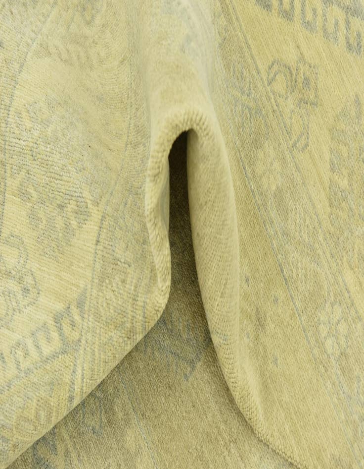 Detail image of 5' 11 x 8' 9  Hand Knotted Peshawar Ziegler Rug