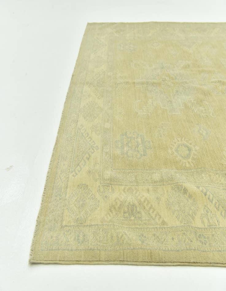 Detail image of 5' 11 x 8' 9  Hand Knotted Peshawar Ziegler Rug