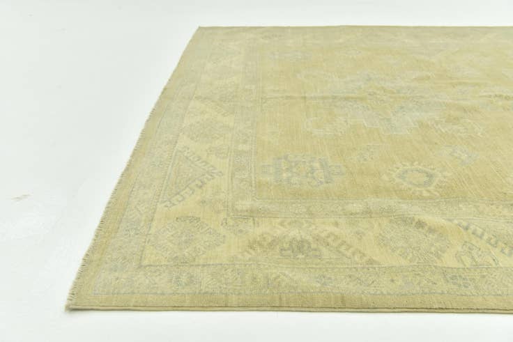 Detail image of 5' 11 x 8' 9 Hand Knotted Peshawar Ziegler Rug